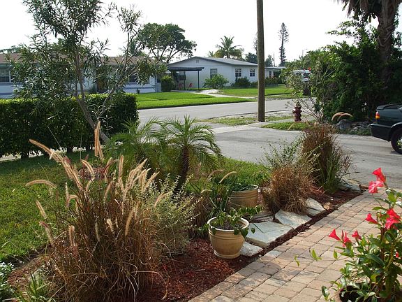 Front right from house