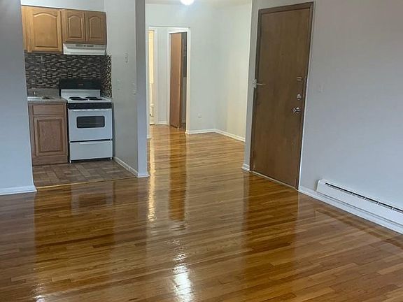2nd image of 372 Grand Ave