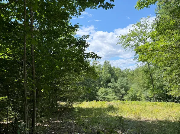 56 Dillon Rd, Harrison, ME 04040