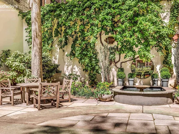 235 East 22nd Street image 13 of 18