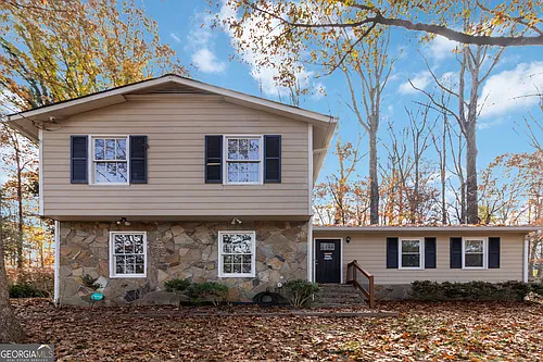 888 Chartley Dr Photo 1