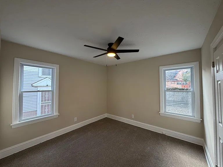14102 Glenside Rd — Photo 4
