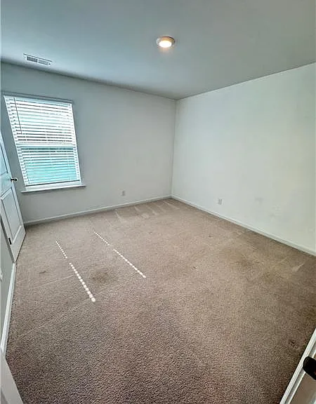 147 Troupe Dr — Photo 16