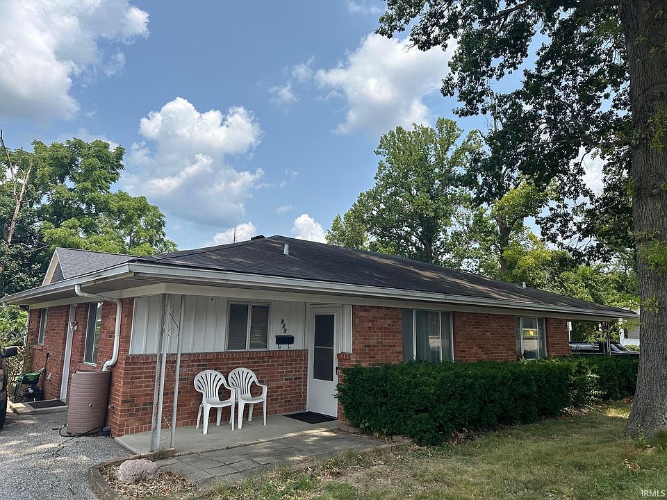 1st image of 613 & 615 E Brenda Ln