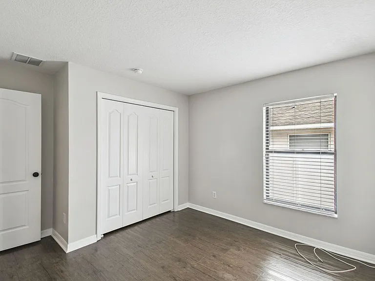 209 Goldie St — Photo 13