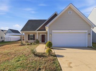 3439 River Farm Dr, Kernersville, NC 27284