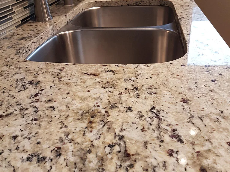 Dual sink, upgraded faucet