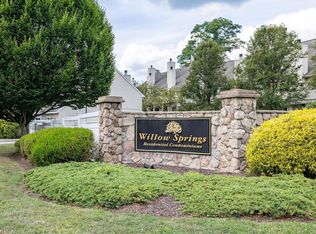 331 Willow Spgs #331, New Milford, CT 06776