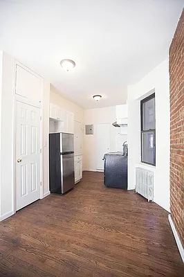 Rented by The MJS Group NY LLC | media 9