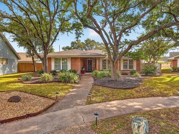 5430 Chevy Chase Dr, Corpus Christi, TX 78412