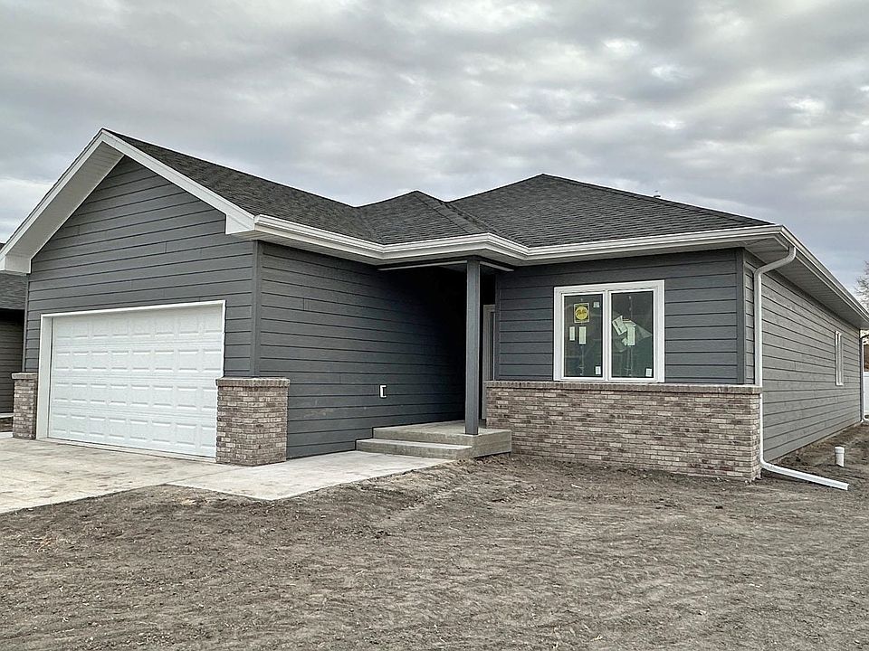 1st image of 3618 Hummingbird Drive