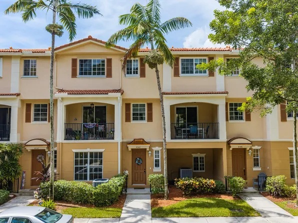 4542 Danson Way, Delray Beach, FL 33445