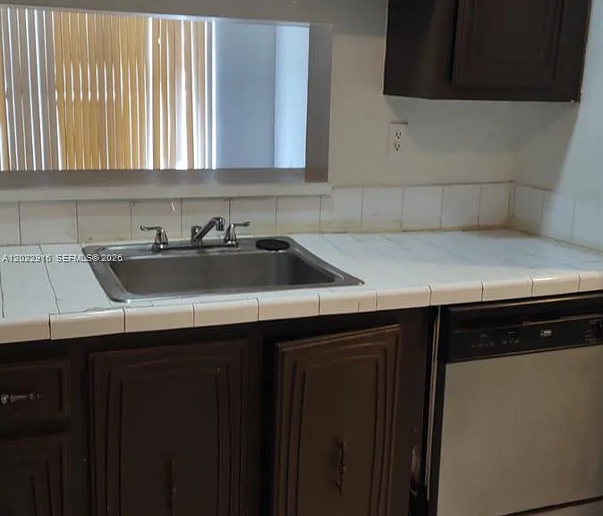 496 NW 165th Street Rd #D109 — Photo 4