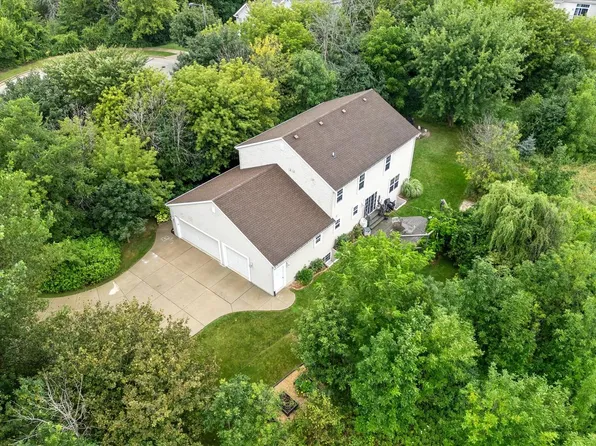 W206N16532 Marshland DRIVE, Jackson, WI 53037