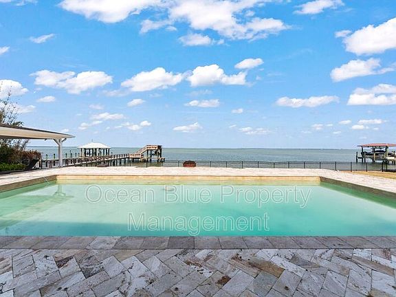 4th image of 3409 S Beach Dr