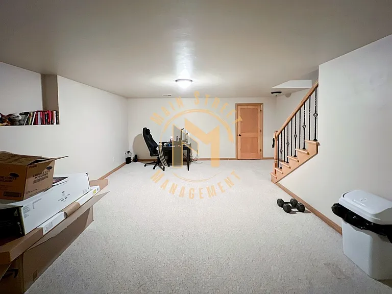 2662 Cormier Rd — Photo 2