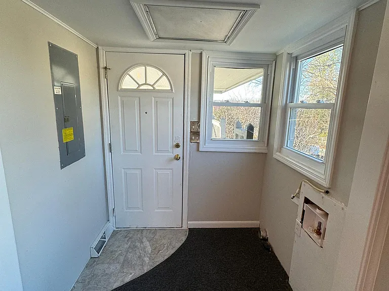 155 Floyd St — Photo 12