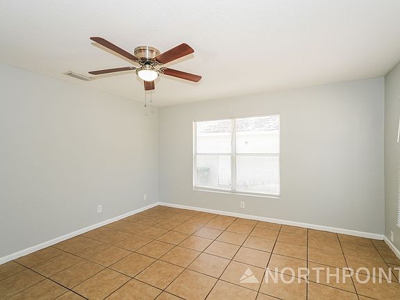 2nd image of 5203 N 39th St