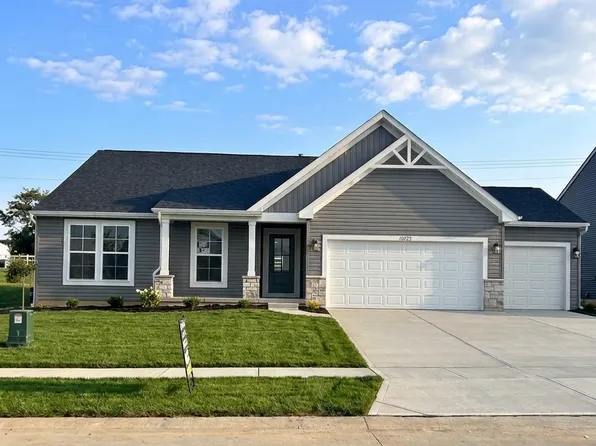 28927 Old Court Dr, Foristell, MO 63348