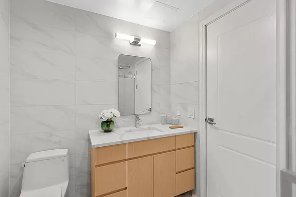 Rented by Luxhome LLC | media 5