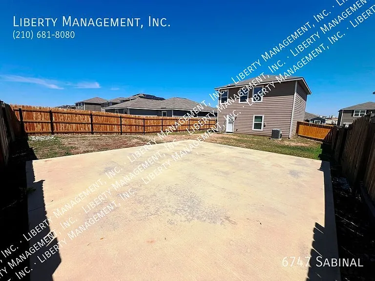 6747 Sabinal — Photo 35
