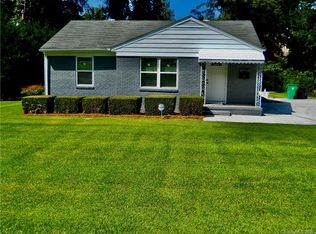 2535 Juniper Dr, Charlotte, NC 28269