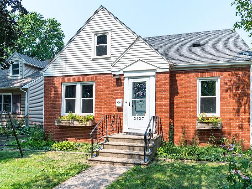 1st image of 2127 Mississippi STREET