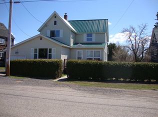 56110 Union St, Calumet, MI 49913