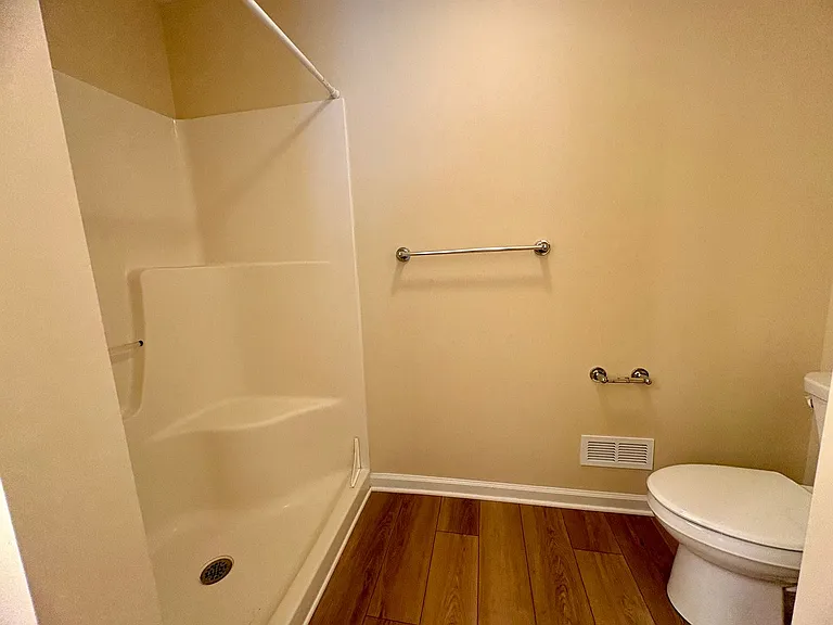 303 E Orange St — Photo 28
