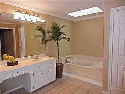 5th image of 5630 Fairdale Ln