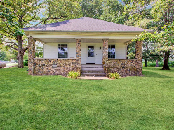 3215 S 725 E, Waldron, IN 46182