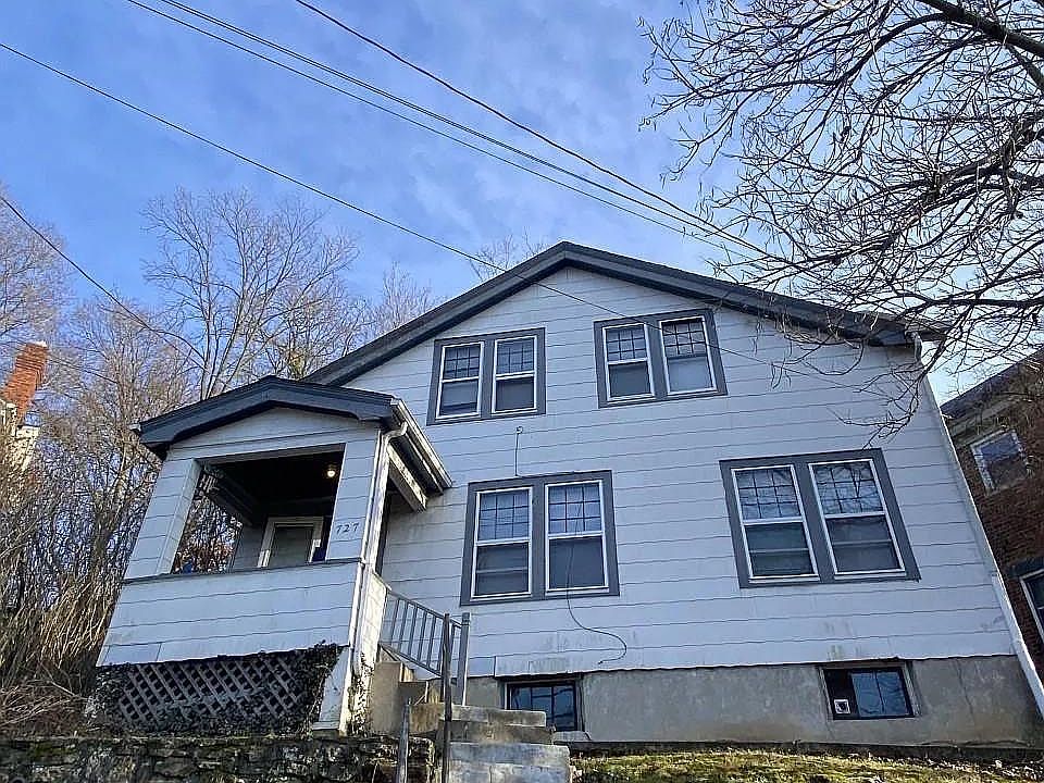 1st image of 727 Riddle Rd