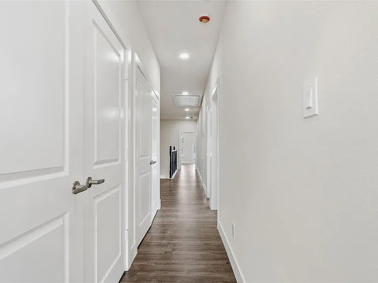 8027 Virgil St — Photo 27