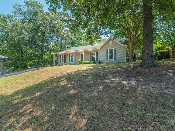 2nd image of 1839 Hidden Hills Dr