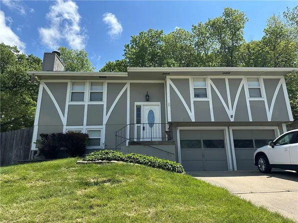 6917 N Mercier St, Kansas City, MO 64118