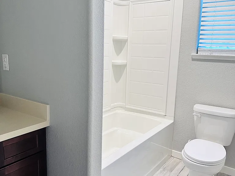 1241 Taburno Ave — Photo 15