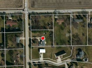 4550 Douglas Rd, Oswego, IL 60543