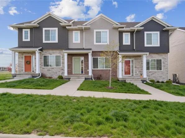 598 Prairie Dr, Tiffin, IA 52340