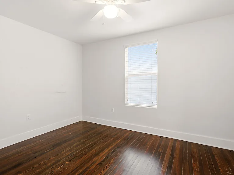 7121 SW 63rd Ave — Photo 12
