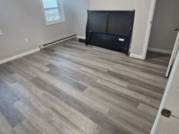 779 Montgomery Street image 1 of 12