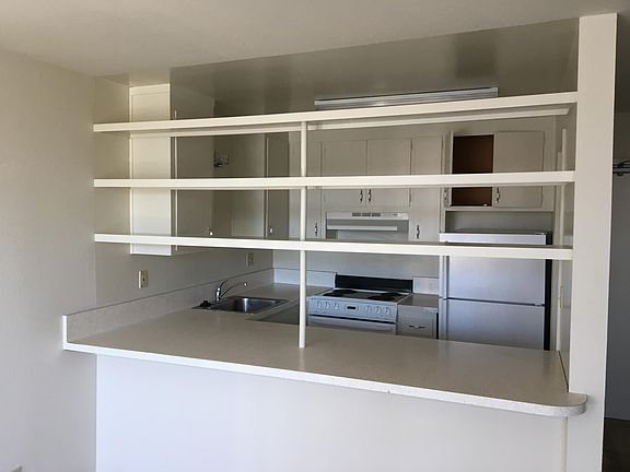 2nd image of 1614 Hudson St APT 312