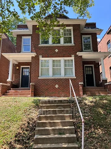 4427 S Grand Blvd #2F Photo 1 4427 S Grand Blvd #2F Photo 1