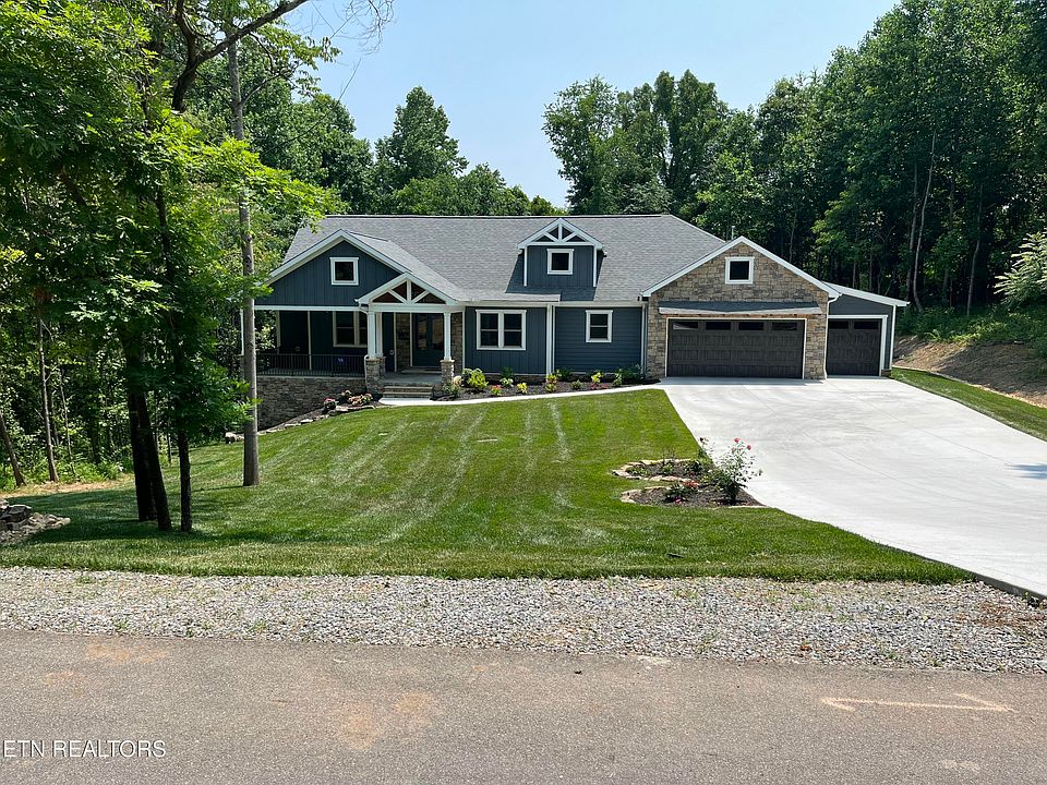 1st image of 104 Daksi Way