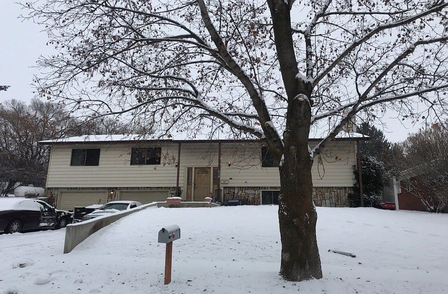 1st image of 152 N Main St