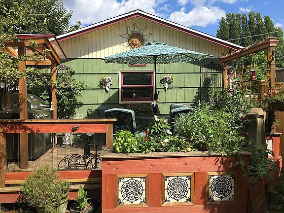 Backyard deck and BBQ area