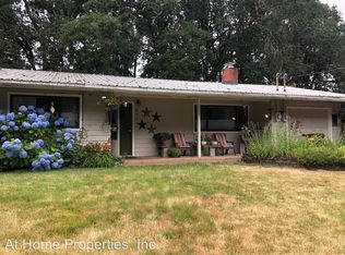 233 NE Azalea Dr, Corvallis, OR