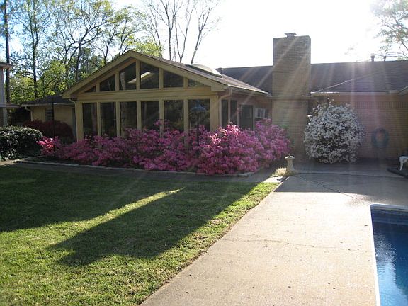 4th image of 118 Lakeway Dr