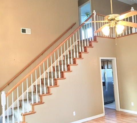 2nd image of 3333 Danbury Ct