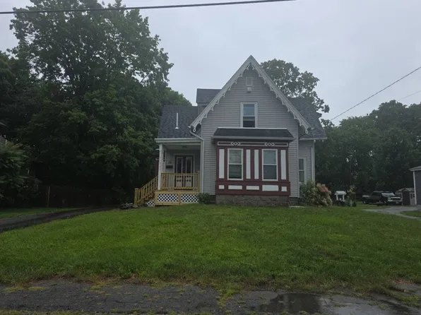 12 Madison St, Taunton, MA 02780
