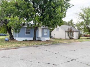 1116 NW Dearborn Ave, Lawton, OK 73507